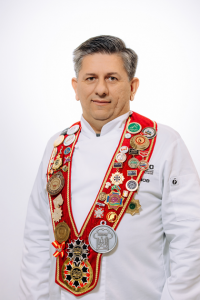 Зия Шахбазов